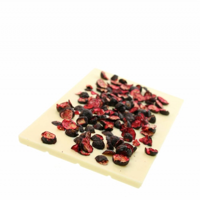 Czekolada biała z czarną porzeczką 100g - foto 3